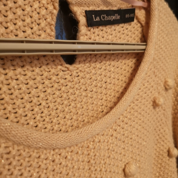 Pom-pom sweater - Picture 2 of 3